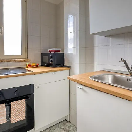 Do Mestru Luccio Tripoli Prázdninový dům