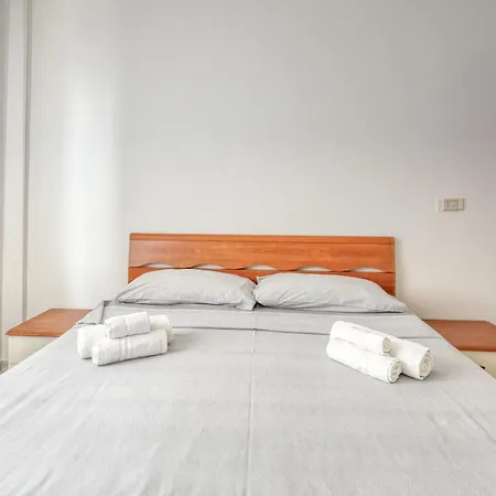Ferienhaus Do Mestru Luccio Tripoli *